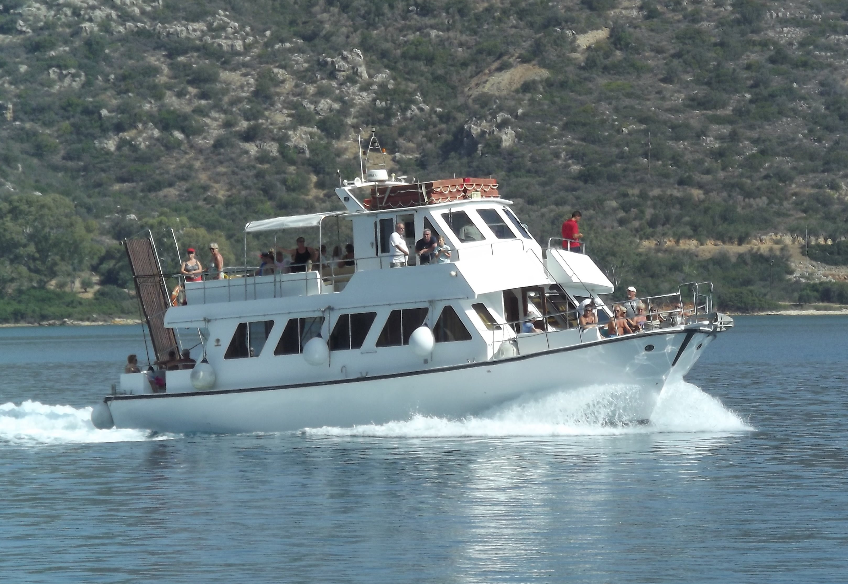 Sale And Purchase Vessels DAY PASSENGER BOAT FOR SALE 2012 BLT, 16